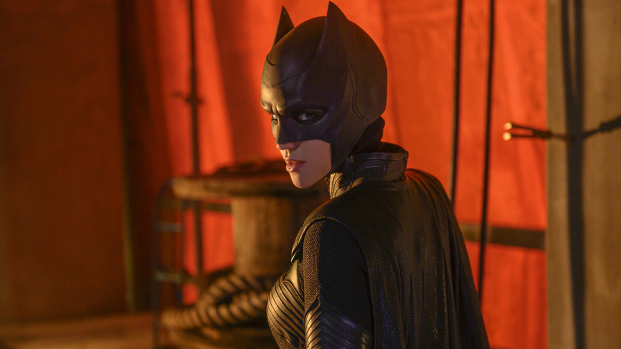 تیم بازیگری سریال Batwoman