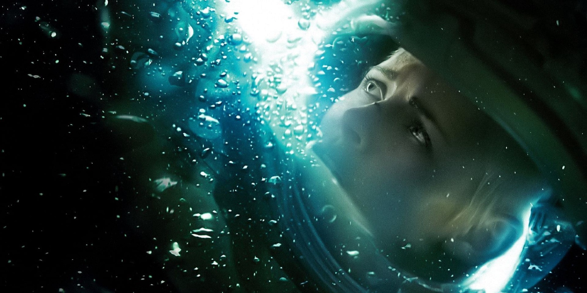 بررسی فیلم Underwater