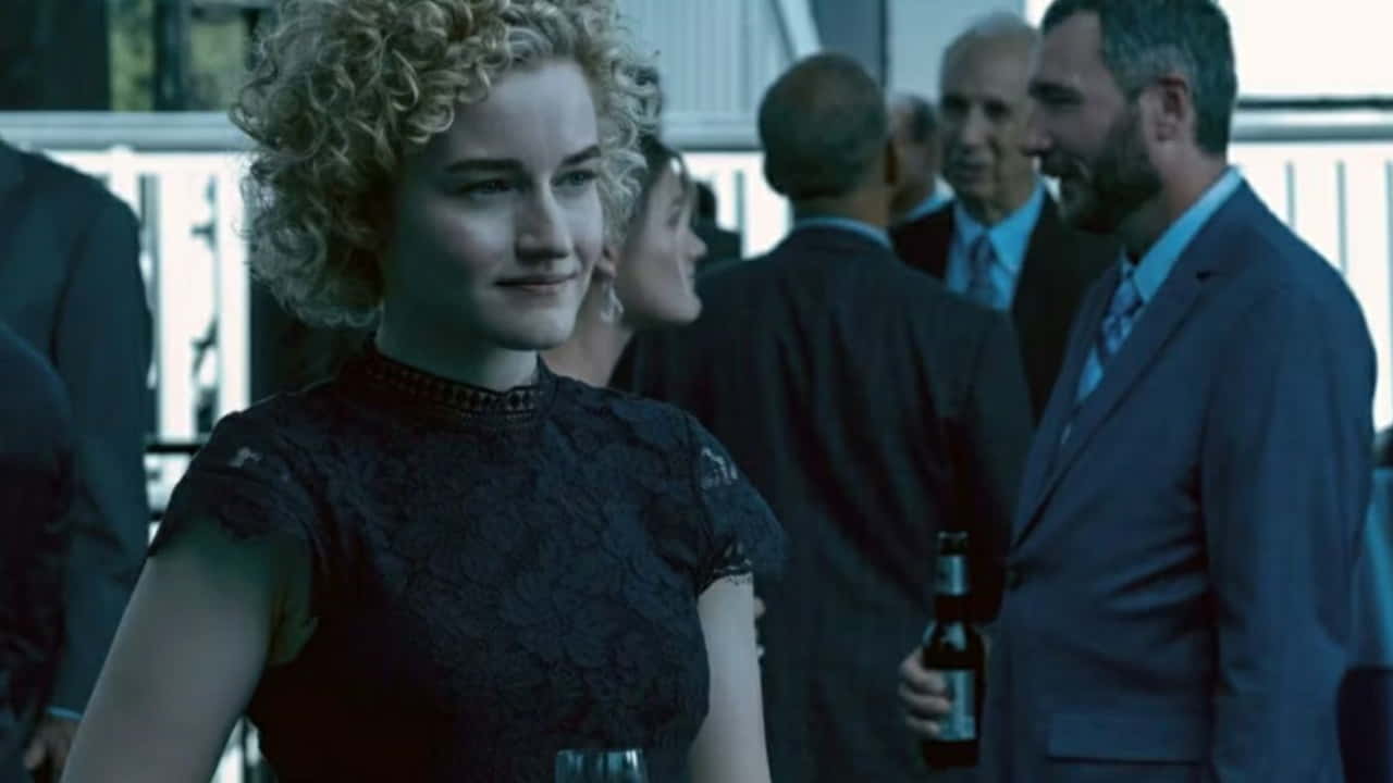 جولیا گارنر (Julia Garner) - ابی در سریال The Last of Us