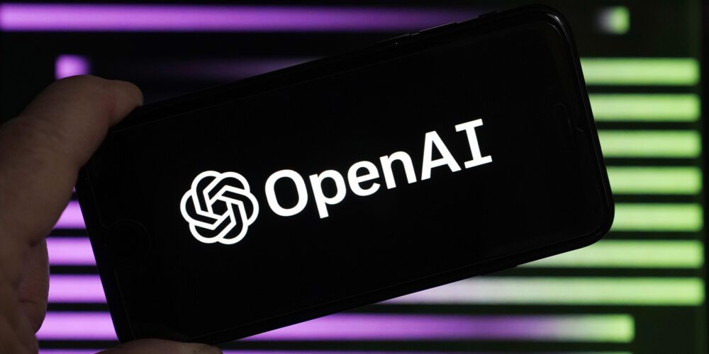 استخدام مهندسان OpenAI