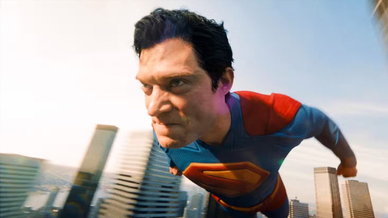 مقایسه Superman و The Fantastic Four